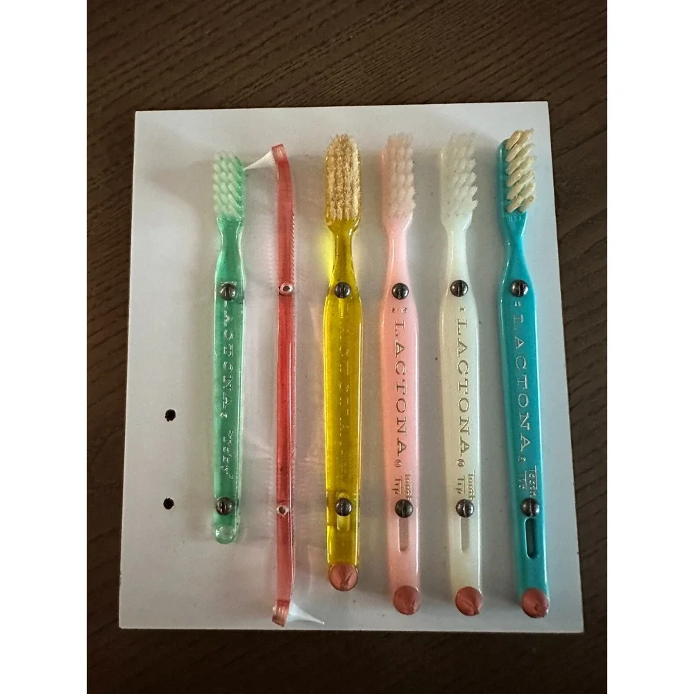 Vintage 1950's Lactona Tooth Tip‎ Toothbrushes Display Sampler Dental Collector